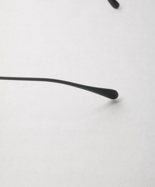 B.I.D.(ビーアイディー)の「《スクエアリムレス カラーレンズサングラス》(サングラス・メンズ・クリア/ライトブラウン/ライトグレー/ライトパープル・FREE)」の19枚目の写真