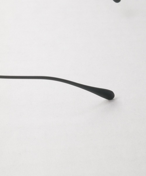 B.I.D.(ビーアイディー)の「《スクエアリムレス カラーレンズサングラス》(サングラス・メンズ・クリア/ライトブラウン/ライトグレー/ライトパープル・FREE)」の16枚目の写真