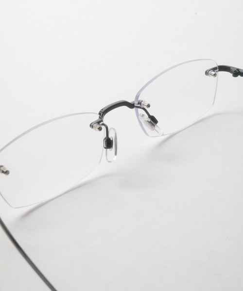 B.I.D.(ビーアイディー)の「《スクエアリムレス カラーレンズサングラス》(サングラス・メンズ・クリア/ライトブラウン/ライトグレー/ライトパープル・FREE)」の15枚目の写真