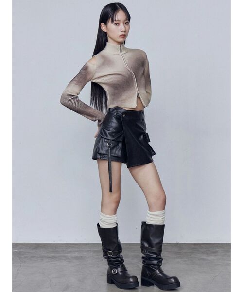 EMODA(エモダ)の「カットウォッシュドプレーティングジップニット(ニット/セーター・レディース・ブラック/ベージュ/ピンク・FREE)」の16枚目の写真