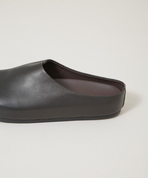 REMME（レメ）の「REMME/シープレザースリッポン（スリッポン・レディース・オフホワイト/ブラック・38/37/36）」の7枚目の写真