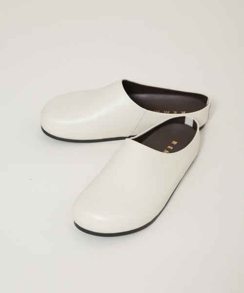 REMME（レメ）の「REMME/シープレザースリッポン（スリッポン・レディース・オフホワイト/ブラック・38/37/36）」の3枚目の写真