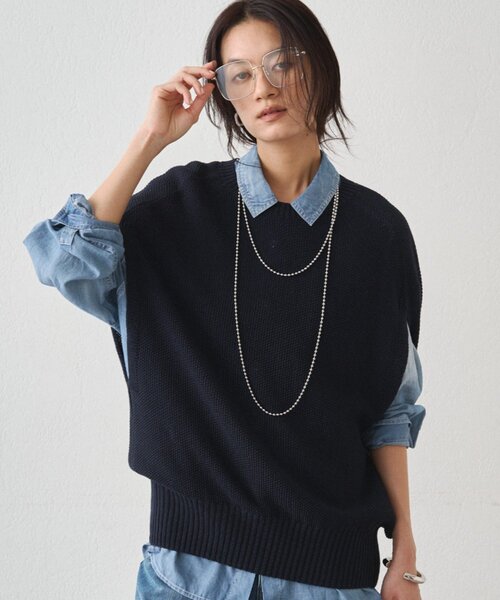 LOUNGEDRESS（ラウンジドレス）の「ギマ鹿子ポンチョニットベスト（ベスト・レディース・ネイビー/ベージュ・FREE）」の15枚目の写真