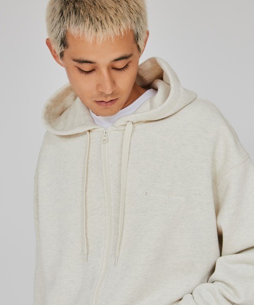 Champion(チャンピオン)の「【Champion/チャンピオン】メンズ アクションスタイル ジップフーデッドスウェットシャツ(パーカー・メンズ・ブラック/グレー/オートミール・MEDIUM/X-LARGE/LARGE)」の19枚目の写真
