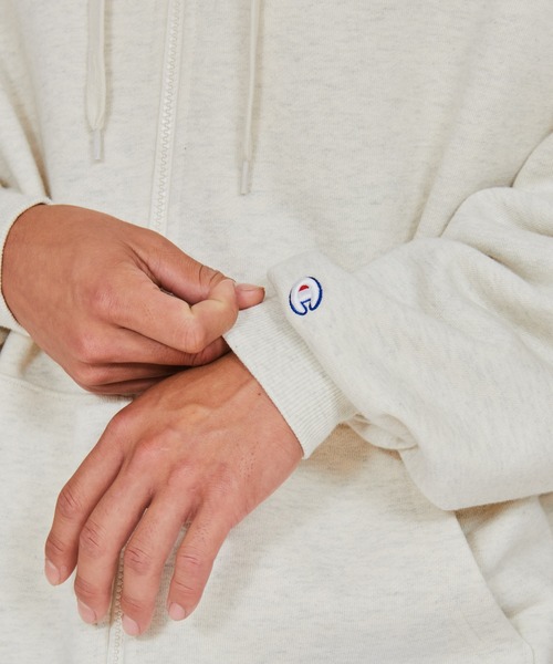 Champion(チャンピオン)の「【Champion/チャンピオン】メンズ アクションスタイル ジップフーデッドスウェットシャツ(パーカー・メンズ・ブラック/グレー/オートミール・MEDIUM/X-LARGE/LARGE)」の20枚目の写真