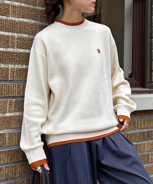 U.S. POLO ASSN.（ユーエスポロアッスン）の「【U.S. POLO ASSN.】配色レイヤークルーニット（ニット/セーター・レディース・ブラウン/ネイビー/アイボリー/チャコールグレー/グレー・SMALL/MEDIUM/LARGE）」の3枚目の写真