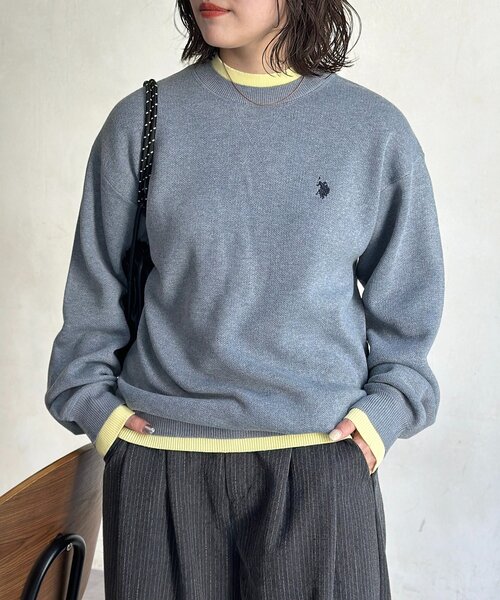 U.S. POLO ASSN.（ユーエスポロアッスン）の「【U.S. POLO ASSN.】配色レイヤークルーニット（ニット/セーター・レディース・ブラウン/ネイビー/アイボリー/チャコールグレー/グレー・SMALL/MEDIUM/LARGE）」の19枚目の写真