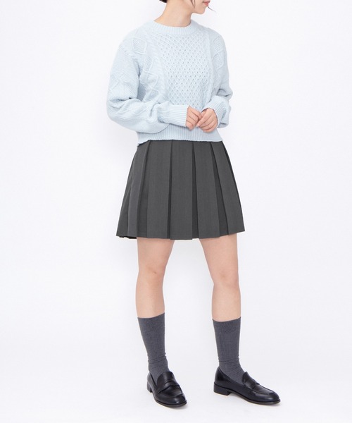 PUNYUS(プニュズ)の「ボックスプリーツミニスカート(スカート・レディース・ブラック/グレー・1/2/3/4/5)」の4枚目の写真