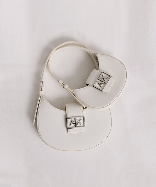 ARMANI EXCHANGE(アルマーニエクスチェンジ)の「【A|X アルマーニ エクスチェンジ】AXロゴ ホーボーバッグ(ZOZO限定カラー含)(ハンドバッグ・レディース・ライトイエロー/オフホワイト/ブラック/オレンジ・FREE)」の16枚目の写真