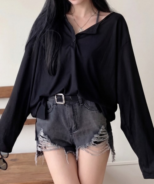 yuue' ( wear )(ユーイ)の「オーバーサイズヘンリーネックゆるロングTシャツ(Tシャツ/カットソー・レディース・ホワイト/ブラック/グレー・FREE)」の3枚目の写真