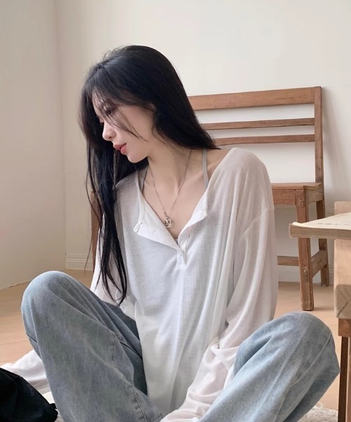 yuue' ( wear )(ユーイ)の「オーバーサイズヘンリーネックゆるロングTシャツ(Tシャツ/カットソー・レディース・ホワイト/ブラック/グレー・FREE)」の20枚目の写真