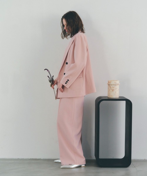 YECCA VECCA（イェッカヴェッカ）の「タックワイドパンツ（その他パンツ・レディース・ネイビー/ピンク/グレイッシュベージュ・S/M/M-L）」の7枚目の写真