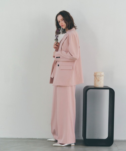 YECCA VECCA（イェッカヴェッカ）の「タックワイドパンツ（その他パンツ・レディース・ネイビー/ピンク/グレイッシュベージュ・S/M/M-L）」の8枚目の写真