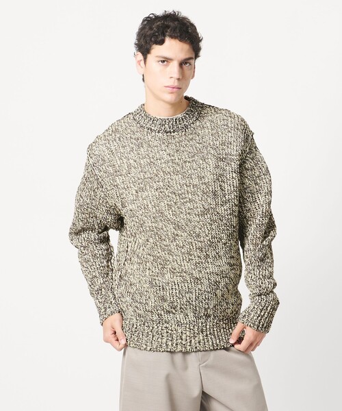 LOEFF(ロエフ)の「<LOEFF>ストローヤーン ライク プルオーバー UNISEX(ニット/セーター・レディース・ダークブラウン/パープル・2/0/1)」の4枚目の写真