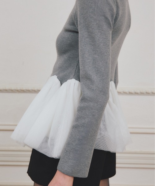 EIMY ISTOIRE（エイミーイストワール）の「【PRE ORDER】チュールペプラムニットプルオーバー（ニット/セーター・レディース・ホワイト/グレー/ピンクベージュ/ブラック・F）」の13枚目の写真