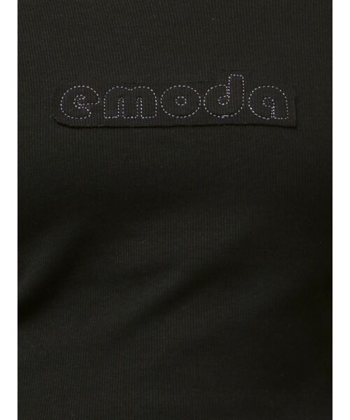 EMODA(エモダ)の「ロゴパッチクロップドロンT(Tシャツ/カットソー・レディース・ホワイト/ブラック/ブルー/ネイビー・FREE)」の11枚目の写真