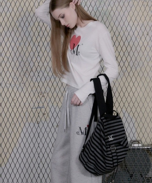 MUCENT(ムセント)の「【UNISEX】MUCENT/ミュトミニボーダーバックパック(バックパック/リュック・レディース・ブラック・FREE)」の7枚目の写真