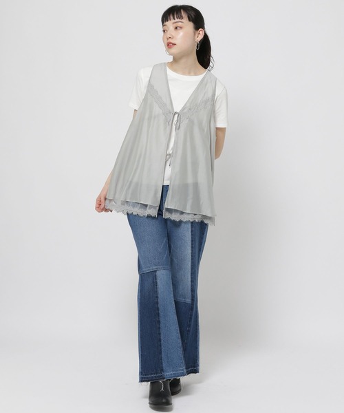 niko and...（ニコアンド）の「レーストリムリバーシブルベスト（ベスト・レディース・ライトグレー/ブラック/オフホワイト・FREE）」の13枚目の写真