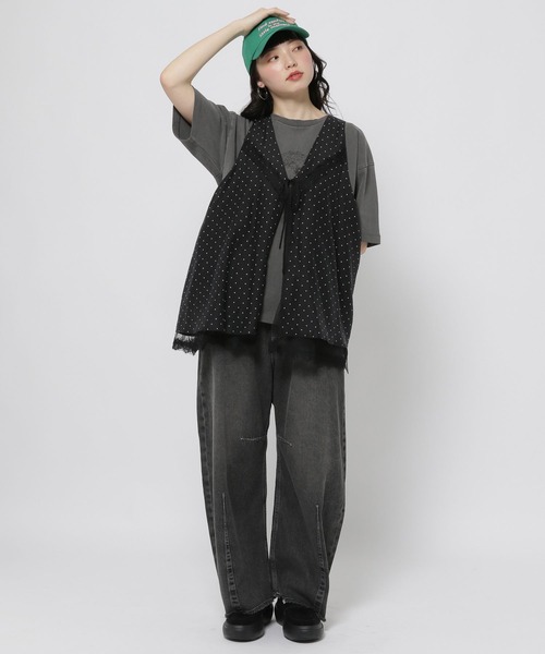 niko and...（ニコアンド）の「レーストリムリバーシブルベスト（ベスト・レディース・ライトグレー/ブラック/オフホワイト・FREE）」の16枚目の写真