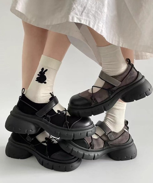 Vipoa(ヴィポア)の「メリージェーンスニーカーローファー(スニーカー・レディース・グレー/ブラック・LARGE/MEDIUM/SMALL)」の11枚目の写真