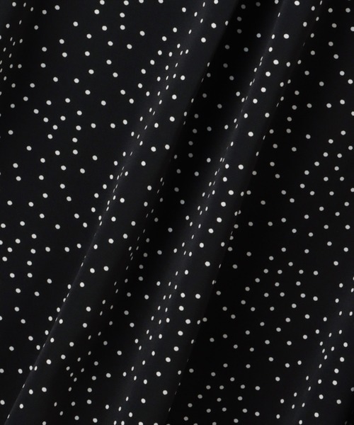 ketty(ケティ)の「デシンVネックフリルドットボウタイブラウス≪手洗い可能≫(シャツ/ブラウス・レディース・ホワイト系その他/ブラック系その他・M)」の3枚目の写真