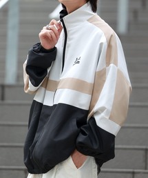 Java（ジャバ）の「ブルゾン（ブルゾン）」