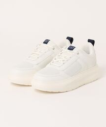 【GAP】厚底コートスニーカー