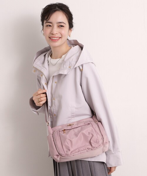 ITS'DEMO（イッツデモ）の「【10ポケット】ガバッとショルダー（ショルダーバッグ・レディース・ベビーピンク/グレー系3・00）」の5枚目の写真