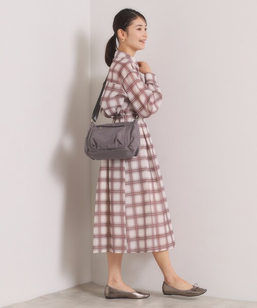 ITS'DEMO（イッツデモ）の「【10ポケット】ガバッとショルダー（ショルダーバッグ・レディース・ベビーピンク/グレー系3・00）」の10枚目の写真