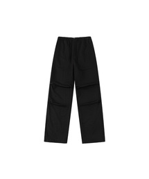 SIYAZU（シヤジュ）の「SIPT7184 シルキー パラシュートパンツ_ブラック（スラックス）」
