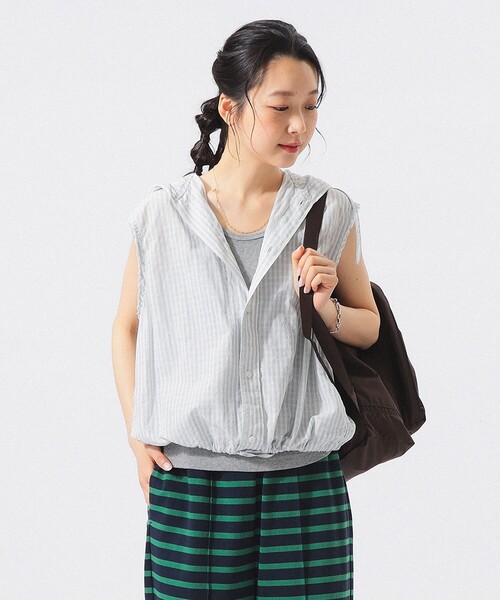 BEAMS BOY（ビームスボーイ）の「【8/6再値下げ】チェック ストライプ フーデッド ノースリーブ（シャツ/ブラウス・レディース・イエロー/ブルー・ONE SIZE）」の2枚目の写真