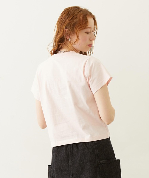 MILKFED.(ミルクフェド)の「ARCH LOGO COMPACT S/S TEE(Tシャツ/カットソー・レディース・ブラック/ライトピンク/オートミール・S/M)」の5枚目の写真