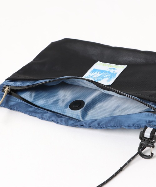 Gramicci（グラミチ）の「【GRAMICCI(グラミチ) 】LT. RIPSTOP SACOCHE（ショルダーバッグ・メンズ・イエロー/ブルー・FREE）」の10枚目の写真