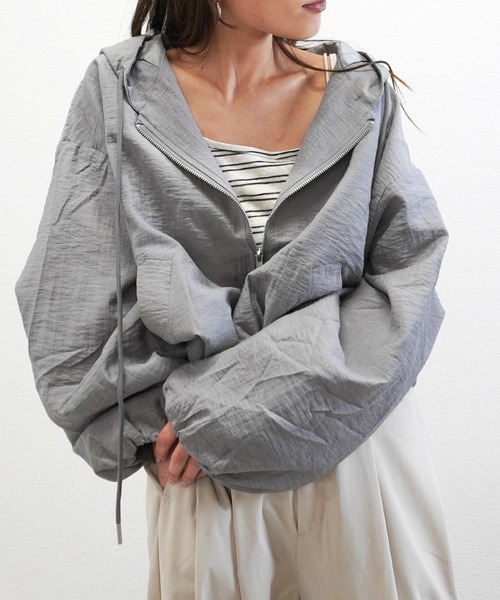 gossara（ゴサラ）の「シアーワッシャーZIPフーディー（シャツ/ブラウス・レディース・グレー/オフホワイト/グレイッシュベージュ・FREE）」の2枚目の写真