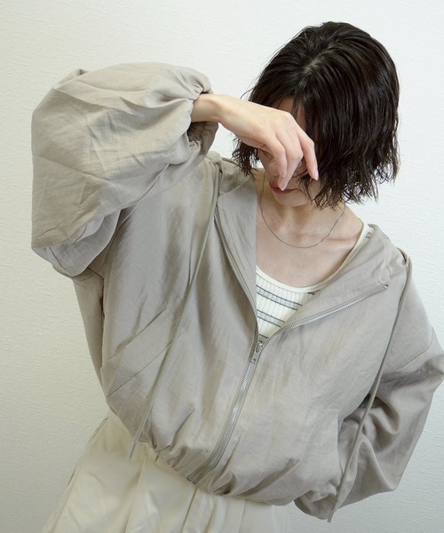 gossara（ゴサラ）の「シアーワッシャーZIPフーディー（シャツ/ブラウス・レディース・グレー/オフホワイト/グレイッシュベージュ・FREE）」の4枚目の写真