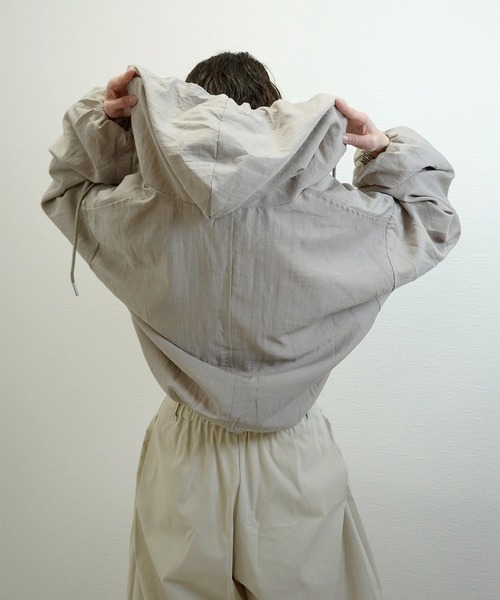 gossara（ゴサラ）の「シアーワッシャーZIPフーディー（シャツ/ブラウス・レディース・グレー/オフホワイト/グレイッシュベージュ・FREE）」の8枚目の写真