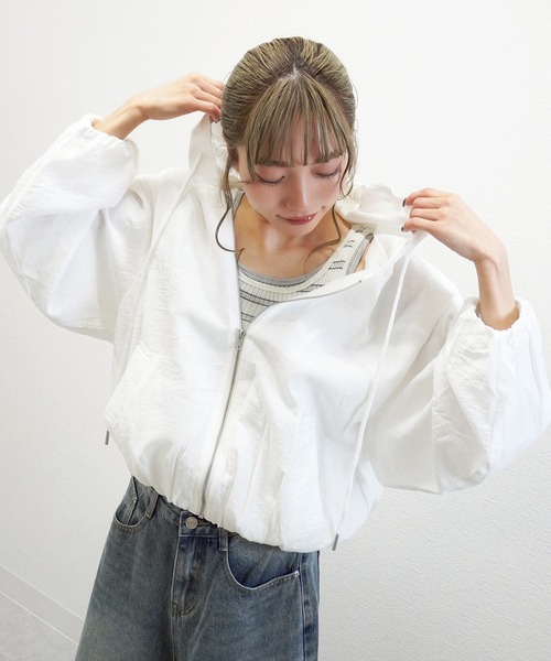 gossara(ゴサラ)の「【大人カジュアルにぴったり】シアーワッシャーZIPフーディー(ブルゾン・レディース・グレー/オフホワイト/グレイッシュベージュ・FREE)」の15枚目の写真