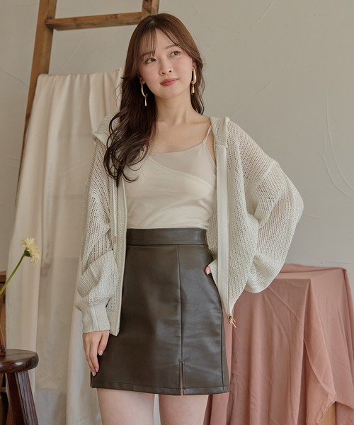 mideal（マイディール）の「layered style cross design camisole / レイヤードスタイルクロスデザインキャミソール（キャミソール・レディース・アイボリー/ブラック・FREE）」の18枚目の写真