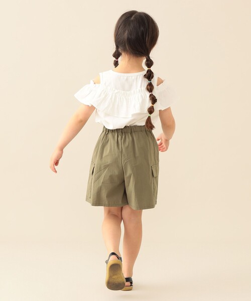 BEAMS mini(ビームスミニ)の「【WEB限定】フリル オフショル Tシャツ 2026SS(90~140cm)通学 定番 プチプラ キッズ(Tシャツ/カットソー・キッズ・ネイビー/オフホワイト・100/110/120/130/140/90)」の14枚目の写真
