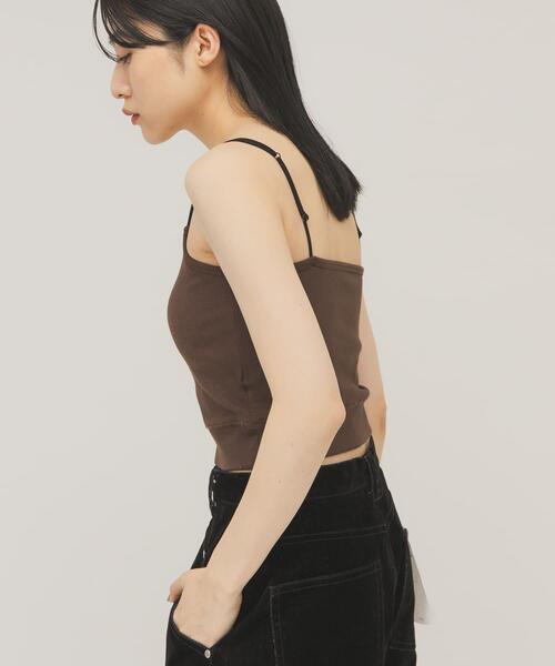 KBF（ケイビーエフ）の「ダブルストラップクロップドキャミソール（キャミソール・レディース・ブラウン/オフホワイト・ONE）」の9枚目の写真