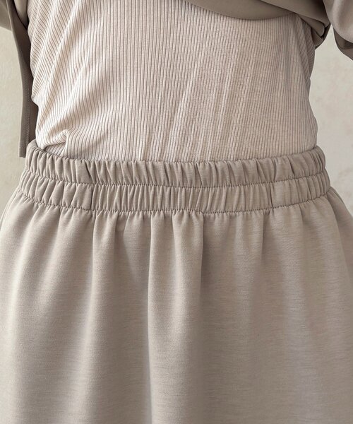 un dix cors（アンディコール）の「スキッパーセットアップ（ワンピース・レディース・アイボリー/グレイッシュベージュ/カーキ・FREE）」の4枚目の写真