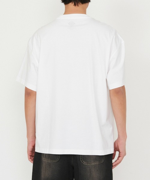 Dickies(ディッキーズ)の「Dickies/ディッキ-ズ トーリーTシャツ/ロゴTシャツ/半袖Tシャツ(Tシャツ/カットソー・メンズ・ホワイト/ブラウン・MEDIUM/LARGE/X-LARGE/SMALL)」の15枚目の写真