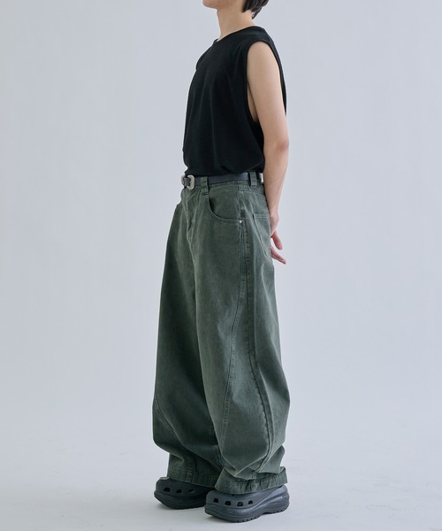 EPNK(イーピーエヌケー)の「Seamcurve cotton pants / シームカーブコットンパンツ(その他パンツ・メンズ・カーキ/ブラック/ブラウン・SMALL/MEDIUM/LARGE)」の5枚目の写真