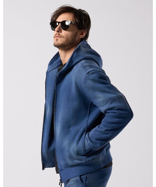 wjk(ダヴルジェイケイ)の「fade zip-up hoodie(ブルゾン・メンズ・ブラック/ベージュ/ネイビー・SMALL/MEDIUM/LARGE/X-LARGE)」の11枚目の写真