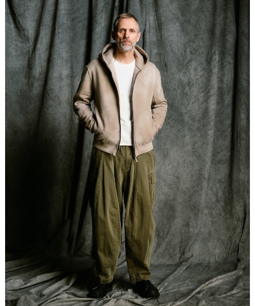 wjk(ダヴルジェイケイ)の「fade zip-up hoodie(ブルゾン・メンズ・ブラック/ベージュ/ネイビー・SMALL/MEDIUM/LARGE/X-LARGE)」の21枚目の写真