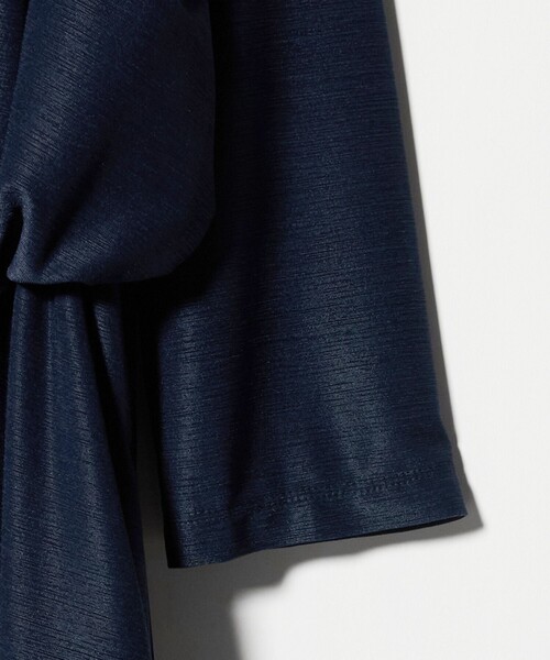 UNITED ARROWS(ユナイテッドアローズ)の「ギャザー ドレープ ワンピース ‐ウォッシャブル‐(ワンピース・レディース・その他1/ネイビー・36/38)」の10枚目の写真