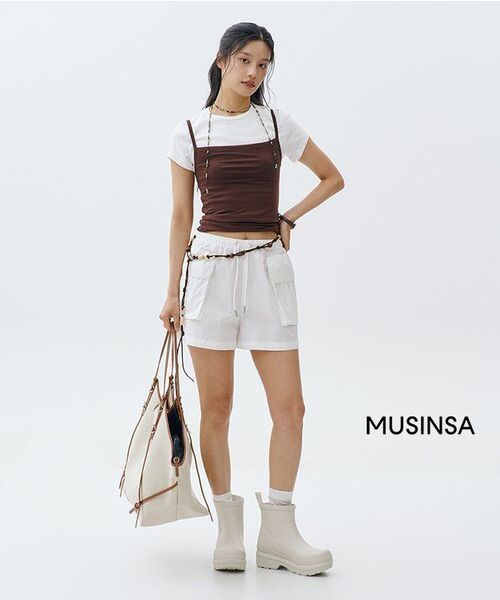 MUSINSA STANDARD WOMAN(ムシンサスタンダードウーマン)の「ウーマンズタイドレインブーツ【クリーム】(レインシューズ・レディース・その他・23cm/24cm/25cm)」の11枚目の写真