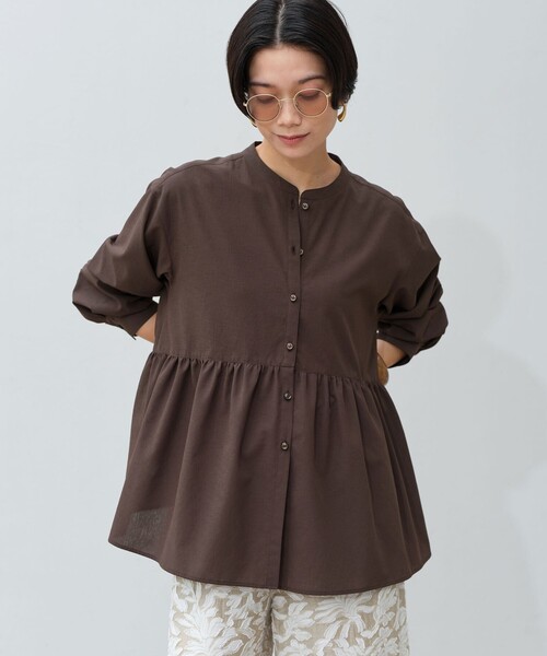green label relaxing（グリーンレーベルリラクシング）の「［size SHORTあり］ペプラム ブラウス UVカット 通気性 吸水速乾（シャツ/ブラウス・レディース・ライム/ダークブラウン/オフホワイト/ライラック・FREE/SHORT）」の8枚目の写真