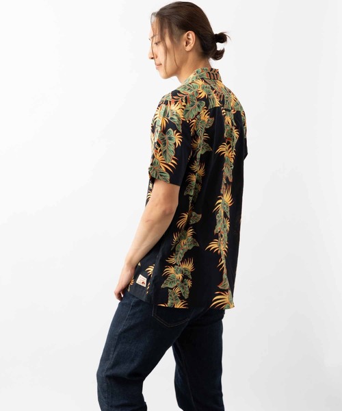 Ben Sherman（ベンシャーマン）の「ボタニカルリーフプリントシャツ（シャツ/ブラウス・メンズ・ブラック・MEDIUM/LARGE）」の3枚目の写真