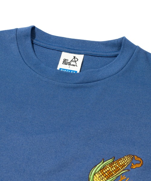 go slow caravan(ゴースローキャラバン)の「PIECLEX とうもろこし刺繍 TEE(Tシャツ/カットソー・メンズ・ブルー/ホワイト・MEDIUM/LARGE/X-LARGE)」の3枚目の写真